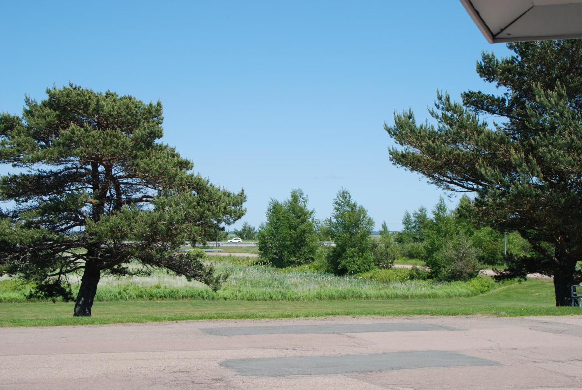Tantramar Motel Sackville Εξωτερικό φωτογραφία