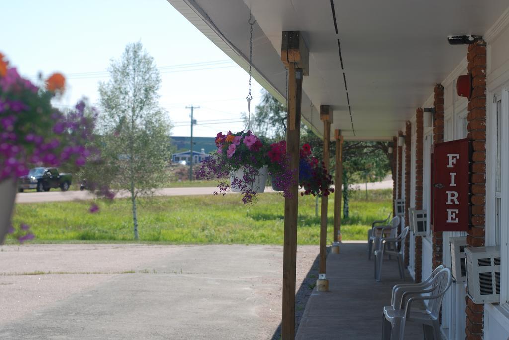 Tantramar Motel Sackville Εξωτερικό φωτογραφία