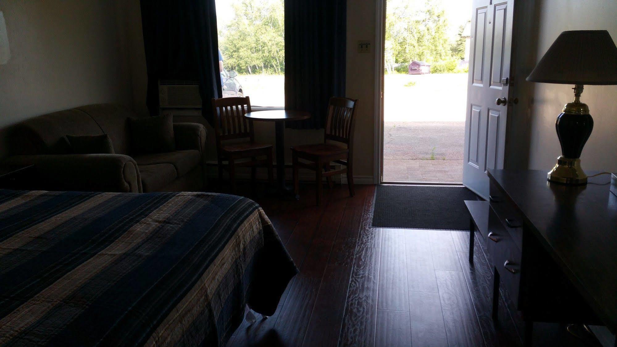 Tantramar Motel Sackville Εξωτερικό φωτογραφία